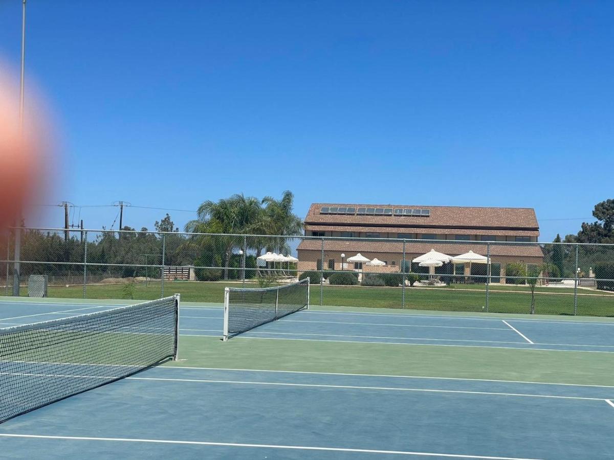 Protaras Tennis And Country Club Exteriér fotografie
